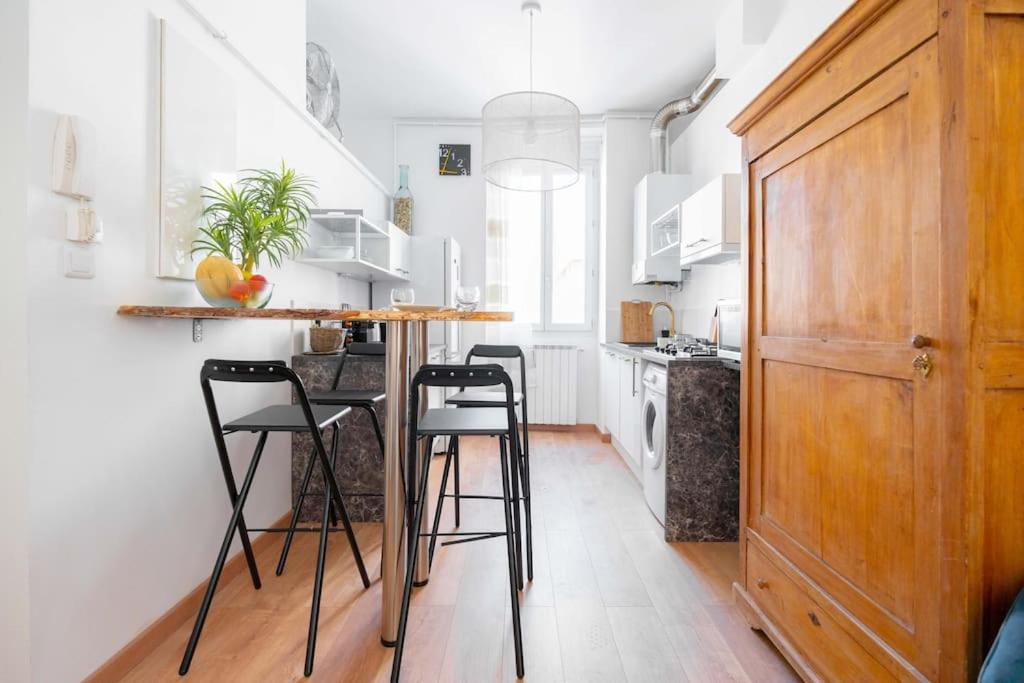 L'elegant Lumineux Ancien Couvent Apartment
